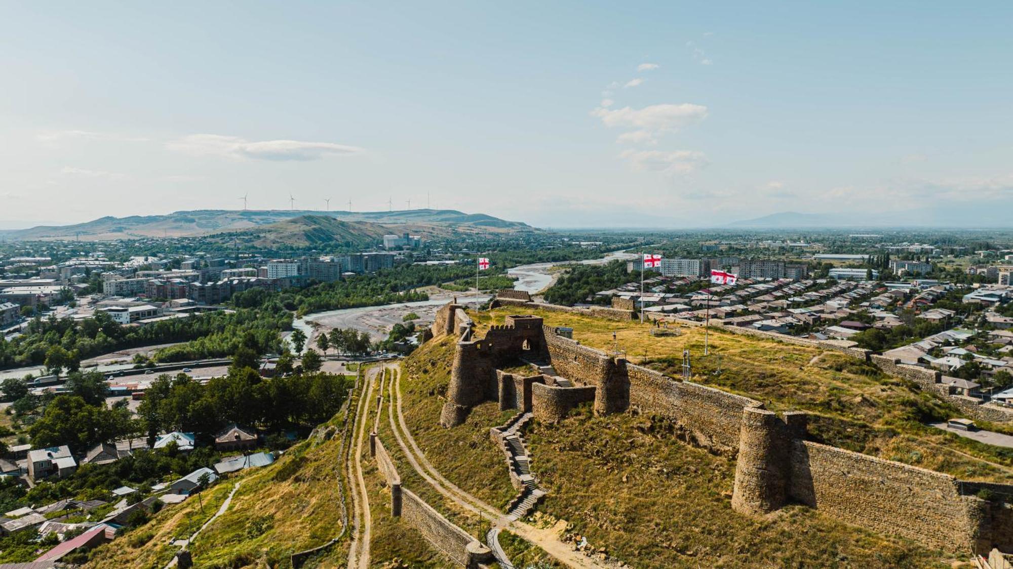 Gori Inn Екстериор снимка
